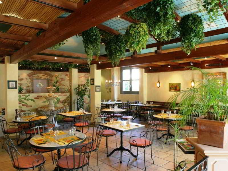 Hotel Fly Away โคลเธ่น ร้านอาหาร รูปภาพ